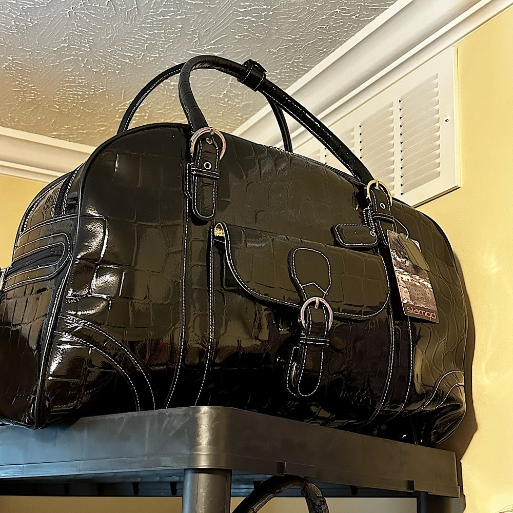 NWT. 💼 SIAMOD LARGE LUXURY DUFFEL 💼 BAG